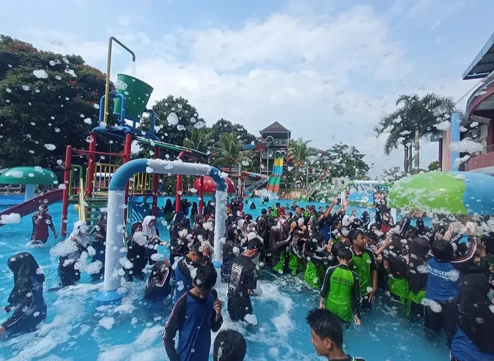 Waterpark Bumi Kedaton
