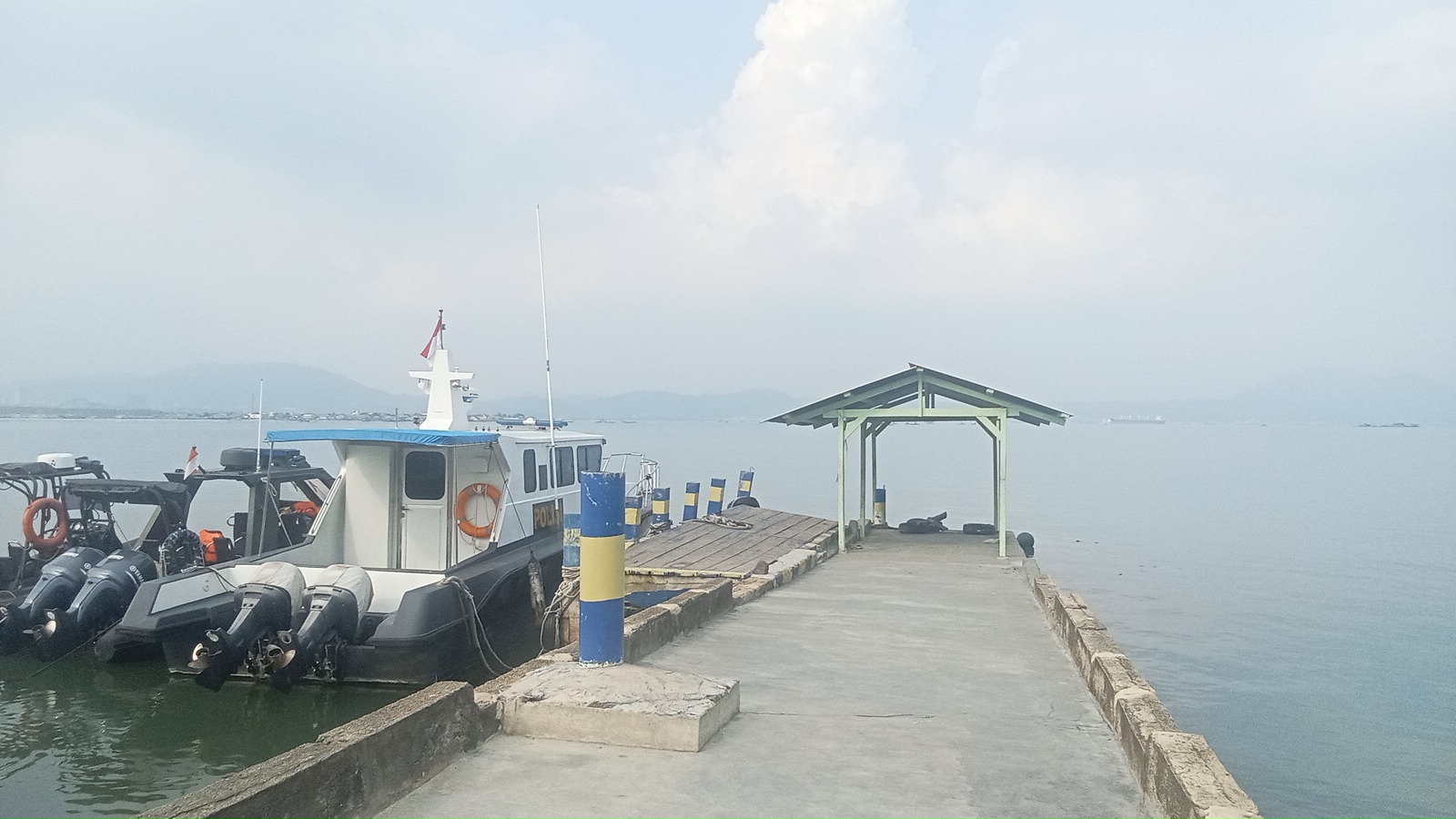 Pantai Puri Gading