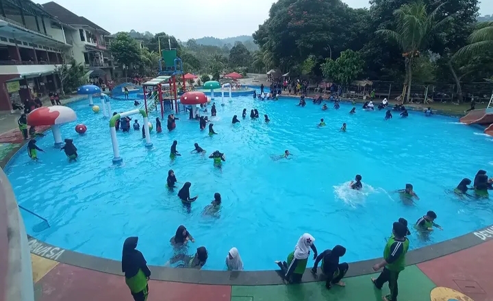 Waterpark Bumi Kedaton